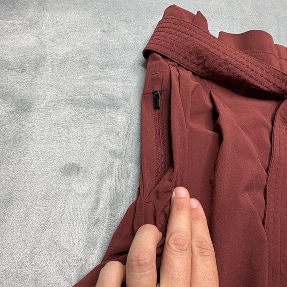 Athleta Skyline Shorts | Size 6 | Burgundy - Picture 6 of 9